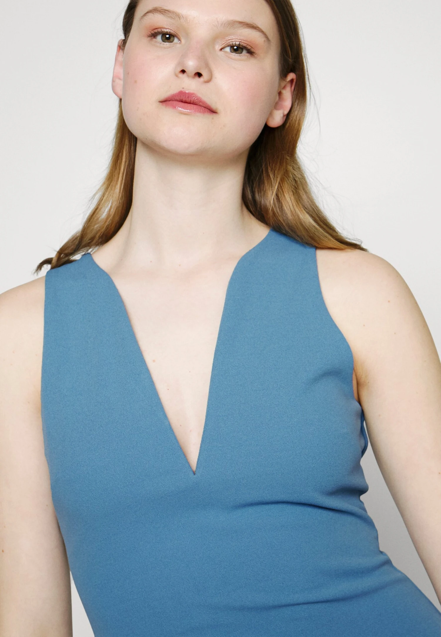 Wal G Betty V Neck Midi - Shift Dress - Image 5