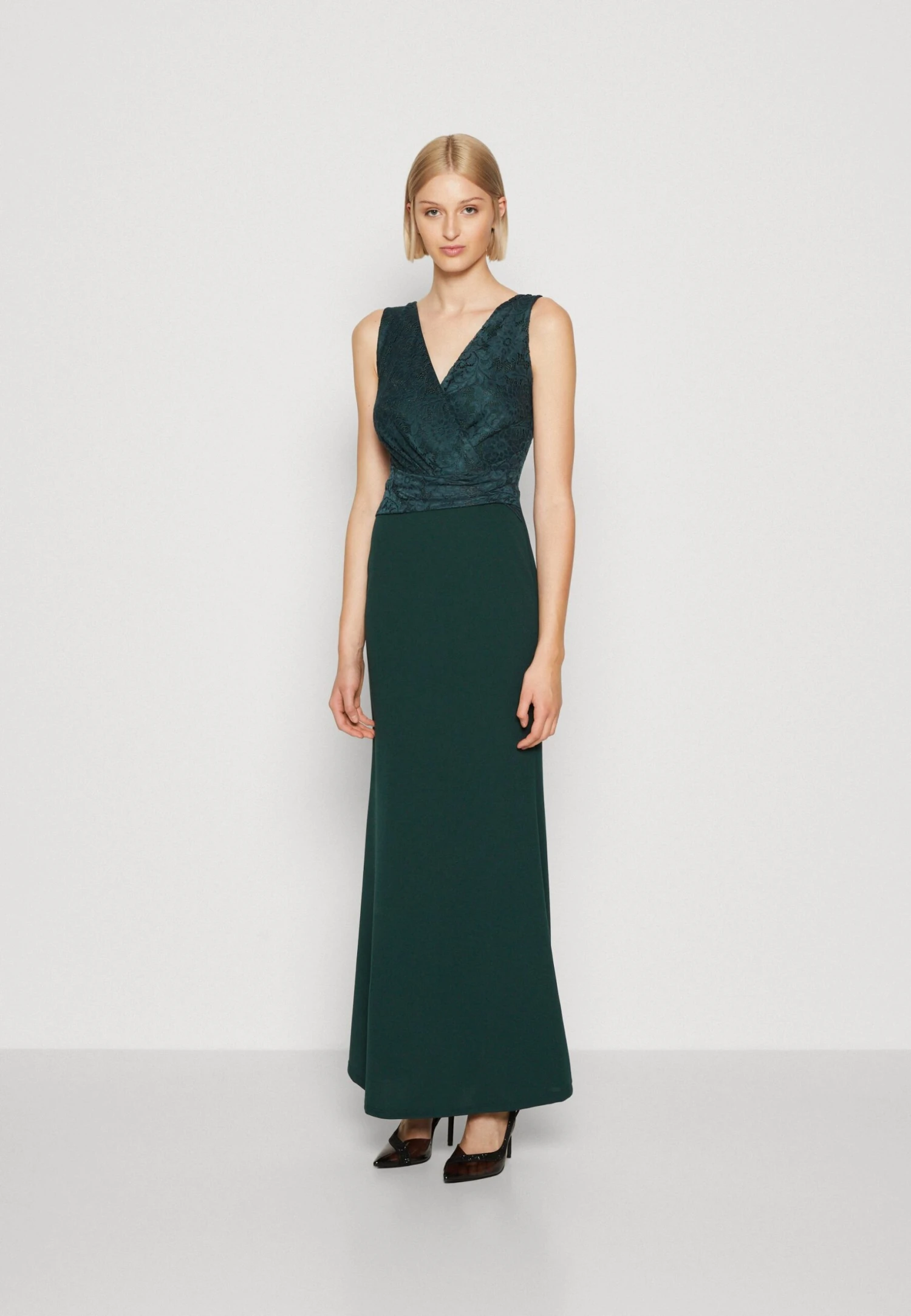 Wal G Bonnie Dress - Jersey Dress - Forest Green