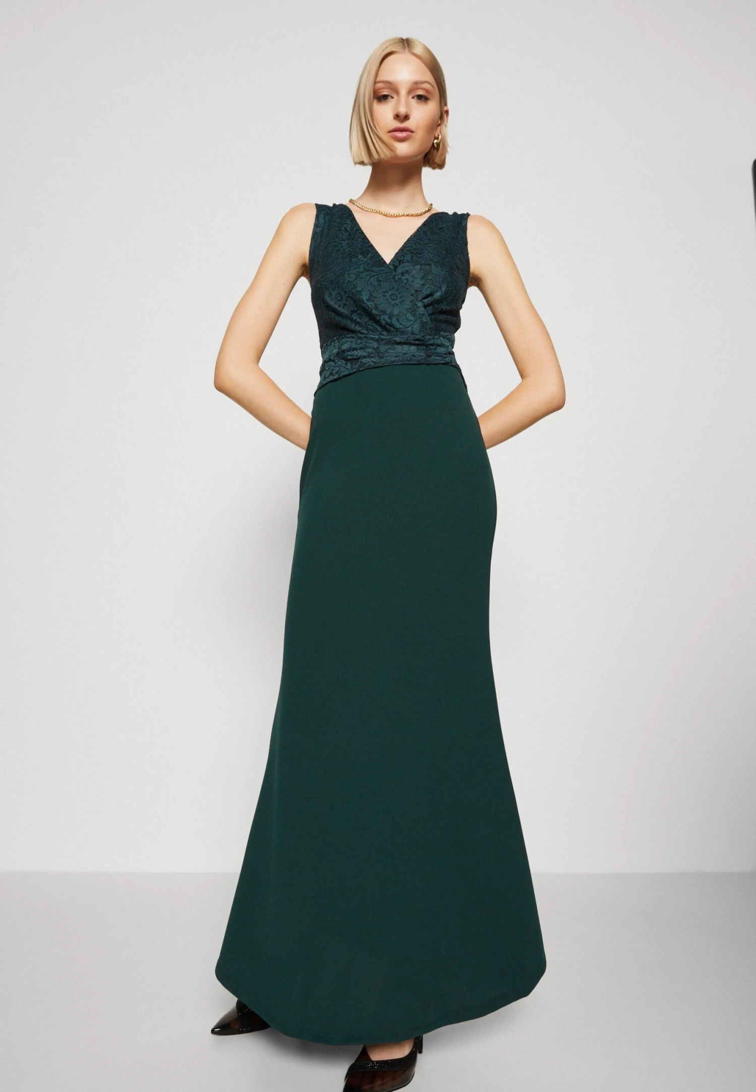 Wal G Bonnie Dress - Jersey Dress - Forest Green - Image 4