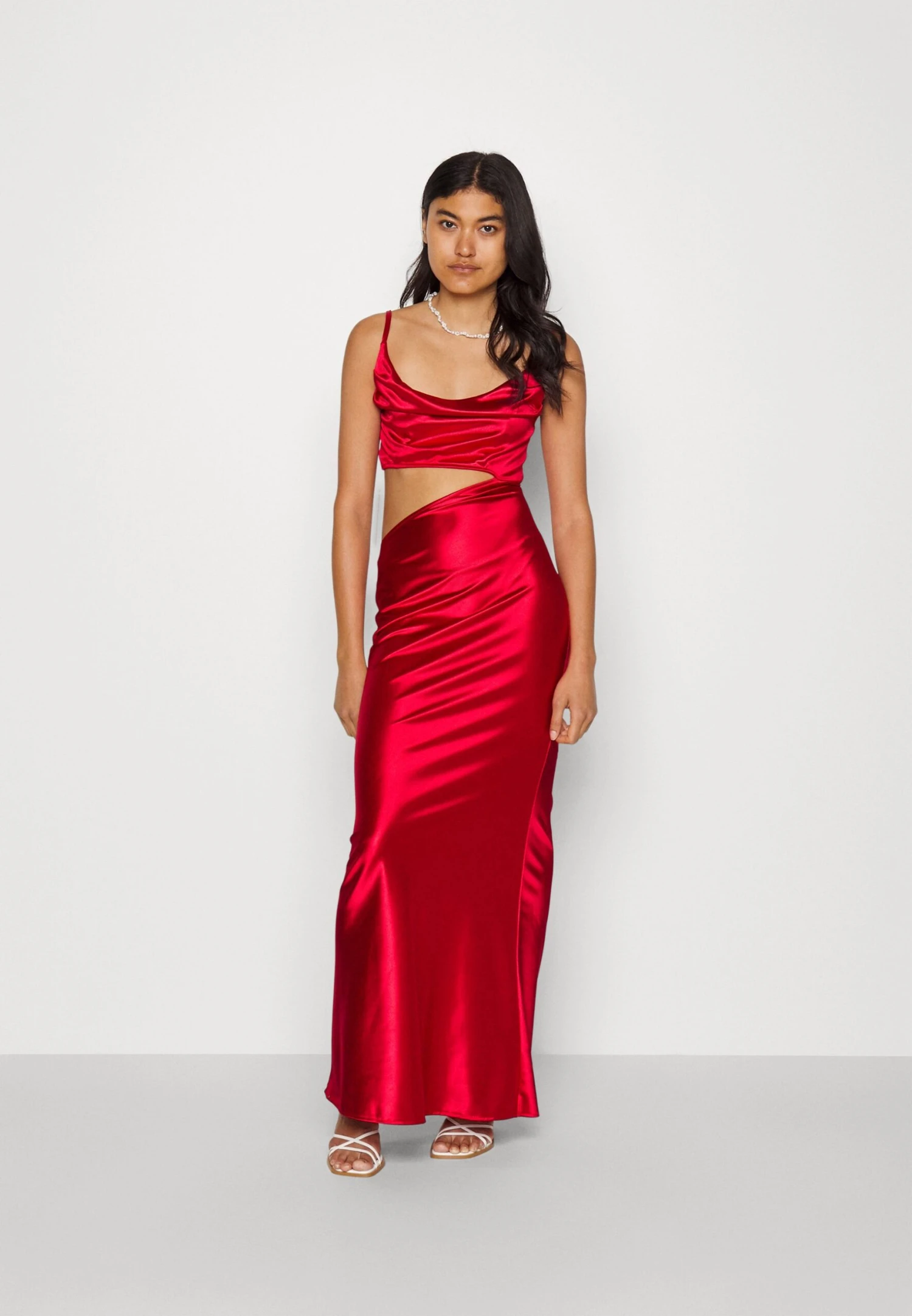 Wal G Sharara Cut Out Dress - Cocktail Dress / Party Dress - Red - Image 2