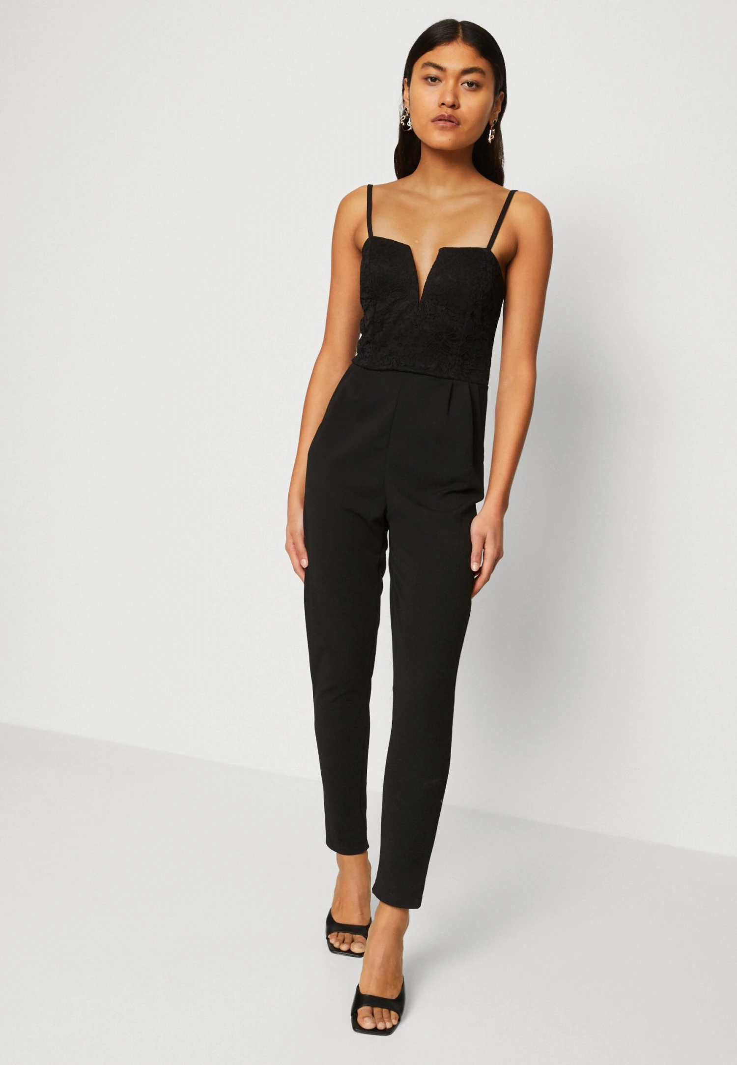 Wal G Core V Neck - Jumpsuit - Image 4