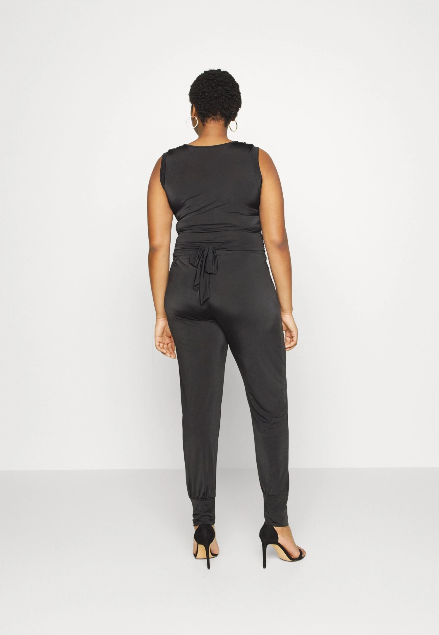 Brady V Neck- Jumpsuit - Black - Image 3
